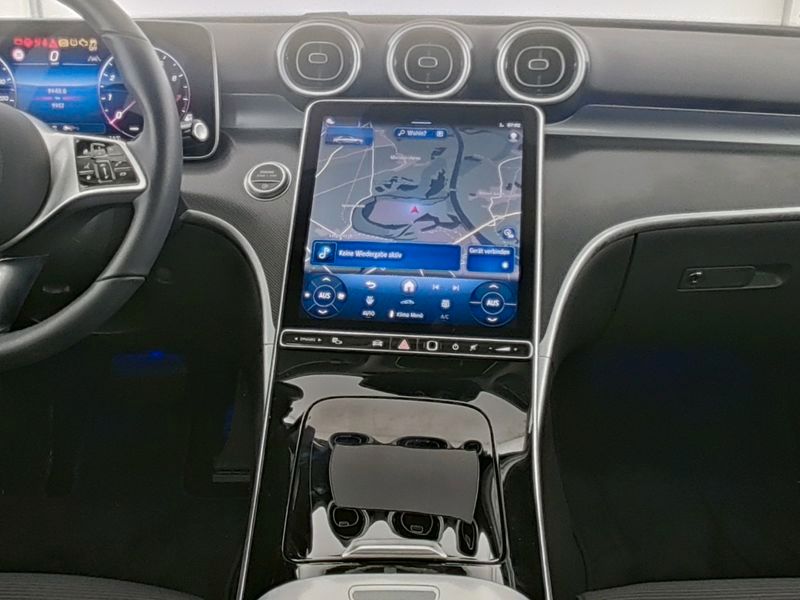 Mercedes-Benz C 200 2024