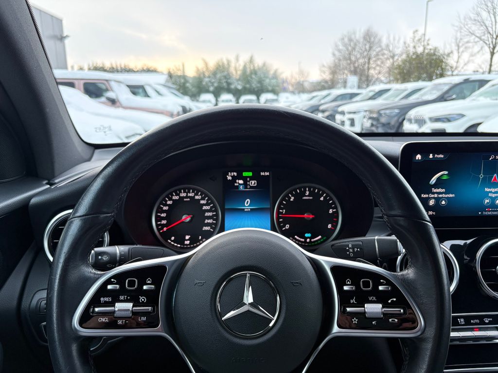 Mercedes-Benz GLC 300 2021
