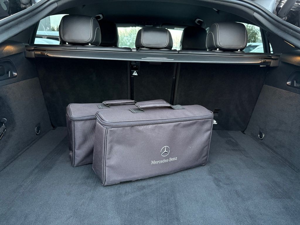 Mercedes-Benz GLC 300 2021