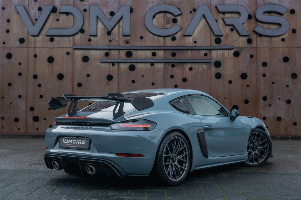 Porsche Cayman 2023