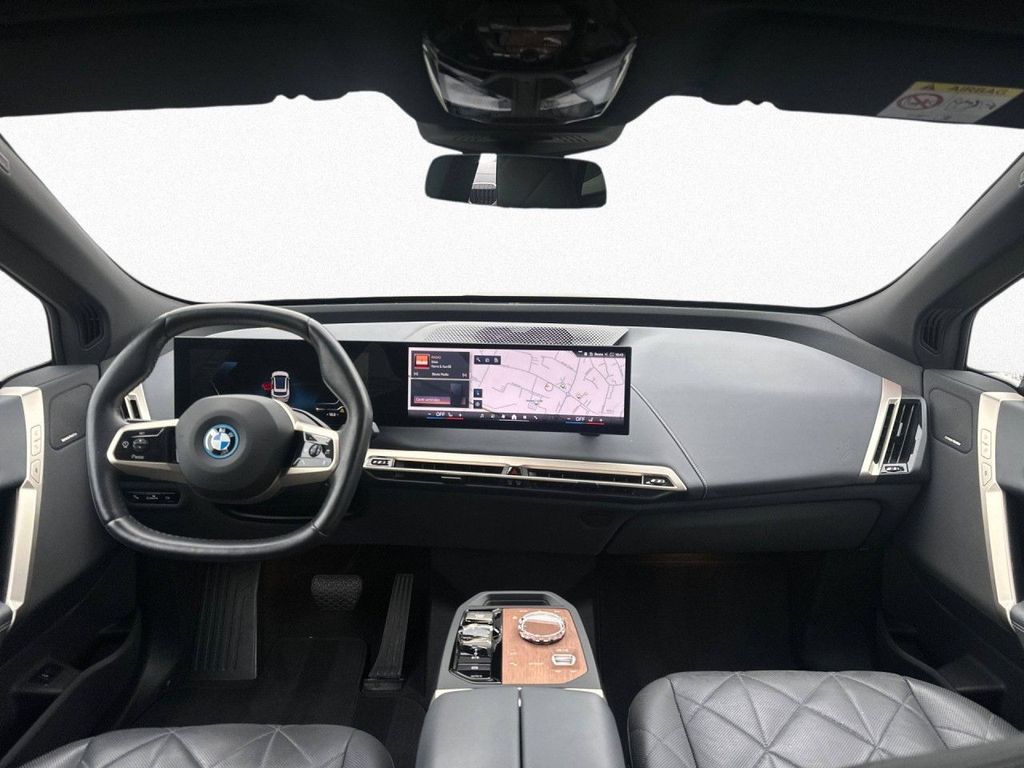 BMW iX 2023