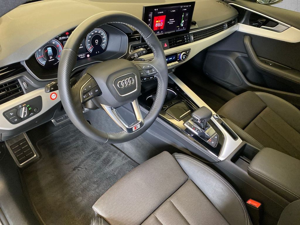 Audi A4 2024