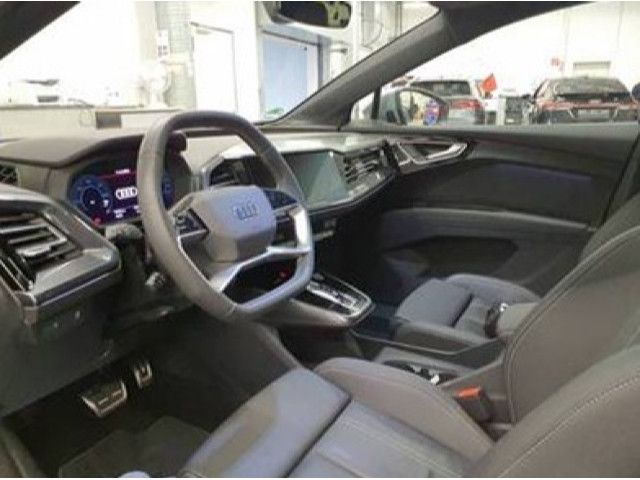 Audi Q4 e-tron 2025