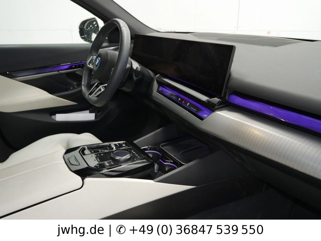 BMW i5 2024