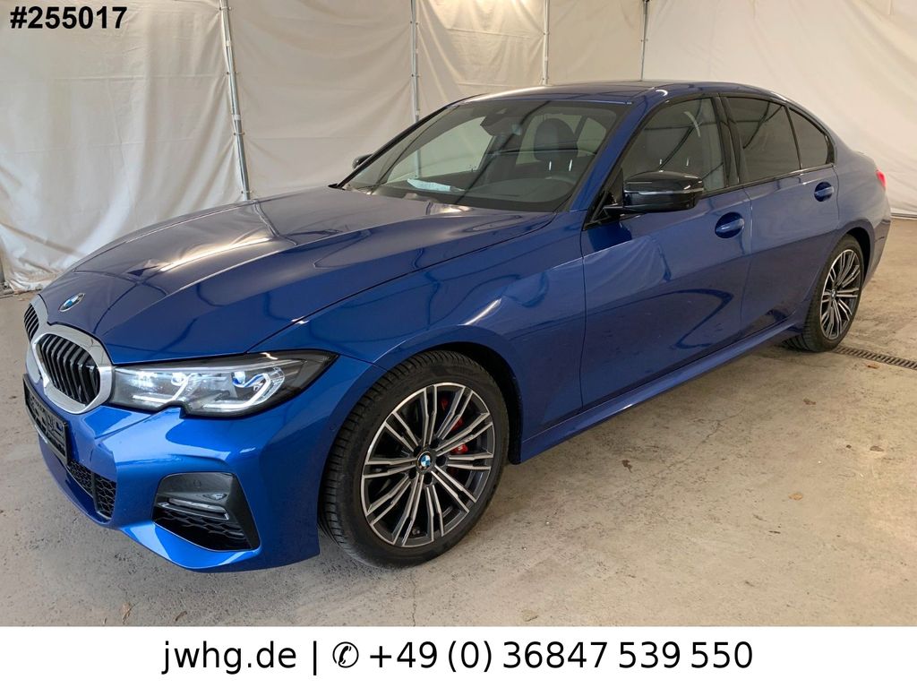 BMW 330 2021