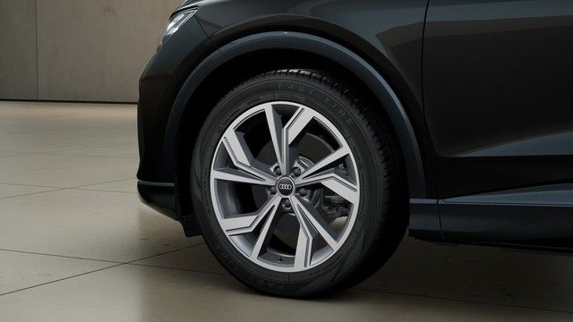 Audi Q4 e-tron 2025