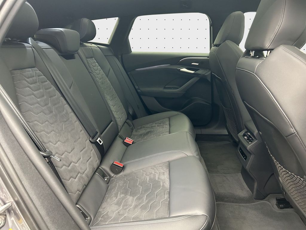 Audi A6 e-tron 2025