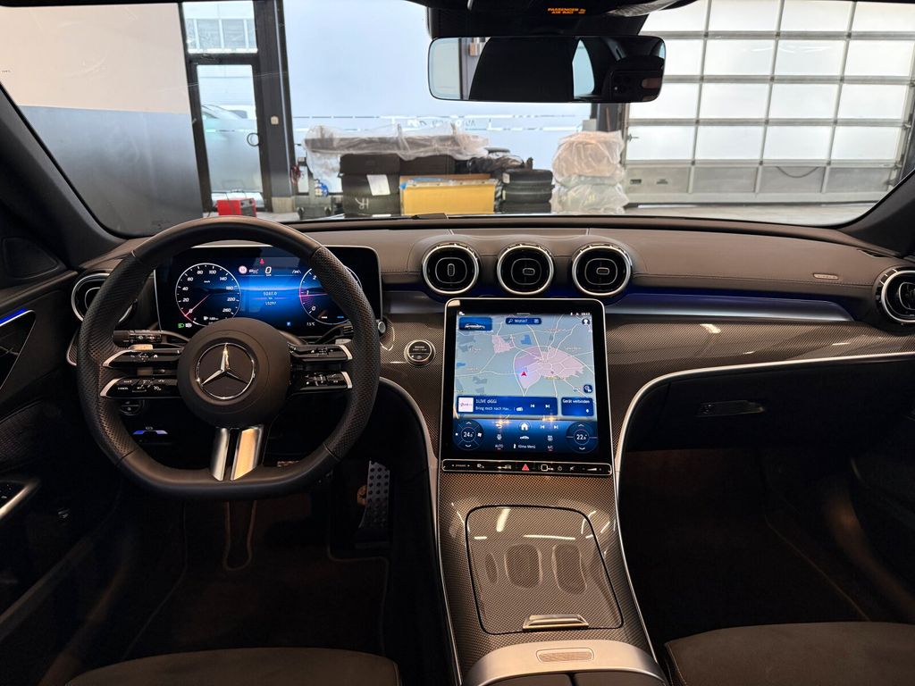 Mercedes-Benz C 300 2025