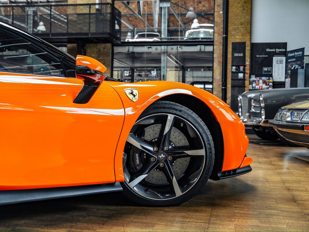 Ferrari SF90 2021