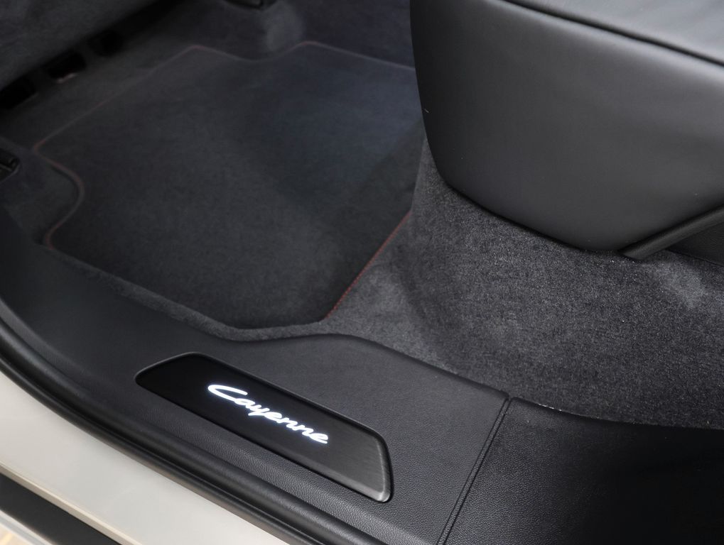 Porsche Cayenne 2024