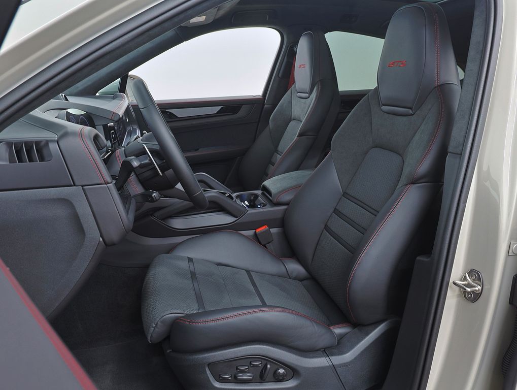 Porsche Cayenne 2024