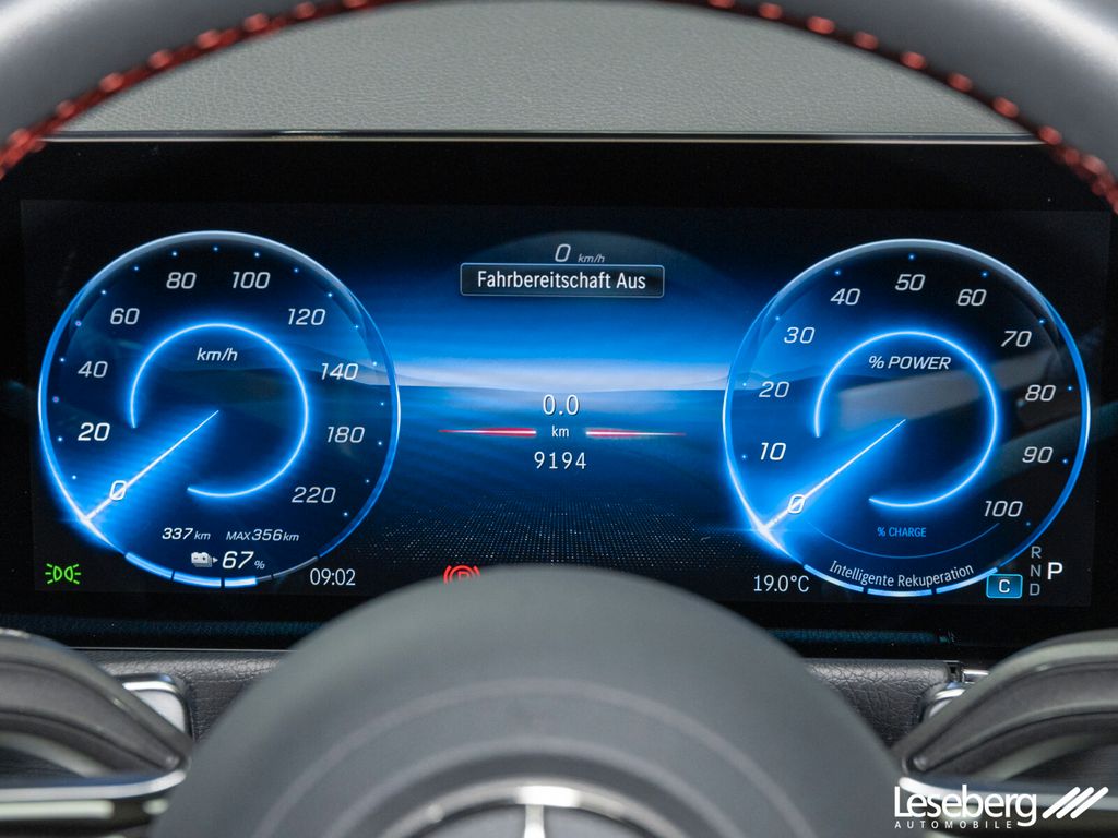 Mercedes-Benz EQB 2025