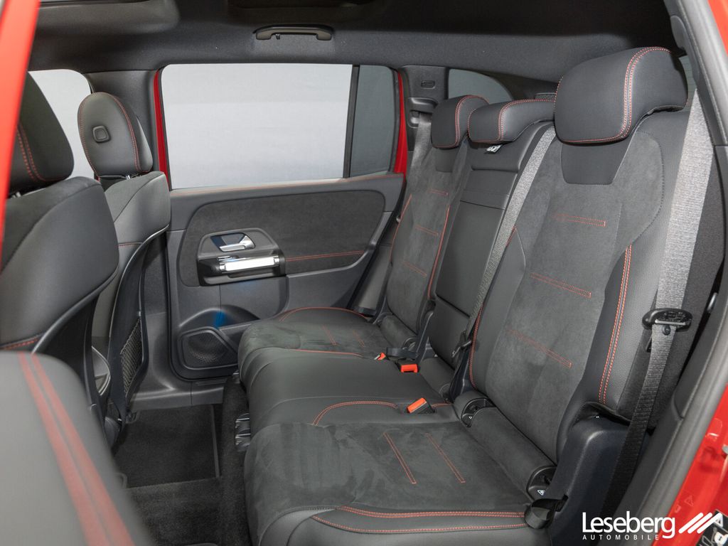 Mercedes-Benz EQB 2025