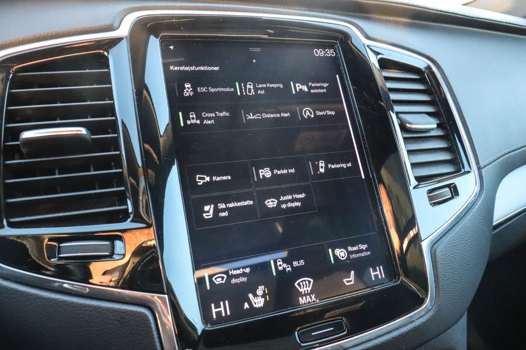 Volvo XC90 2019