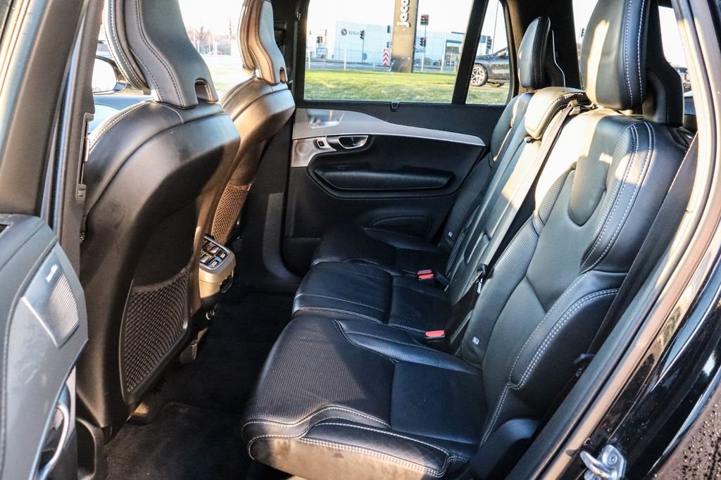 Volvo XC90 2019