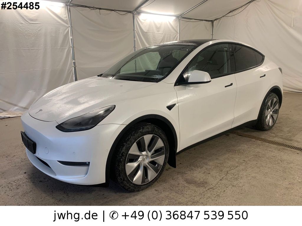 Tesla Model Y 2022