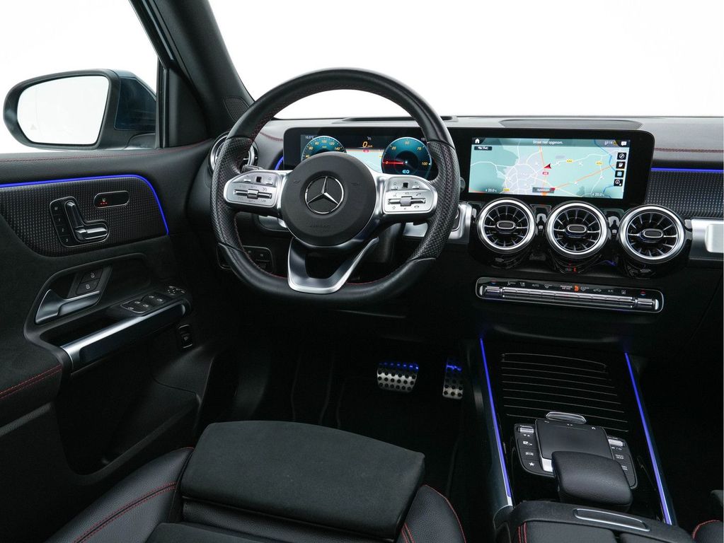 Mercedes-Benz EQB 2022