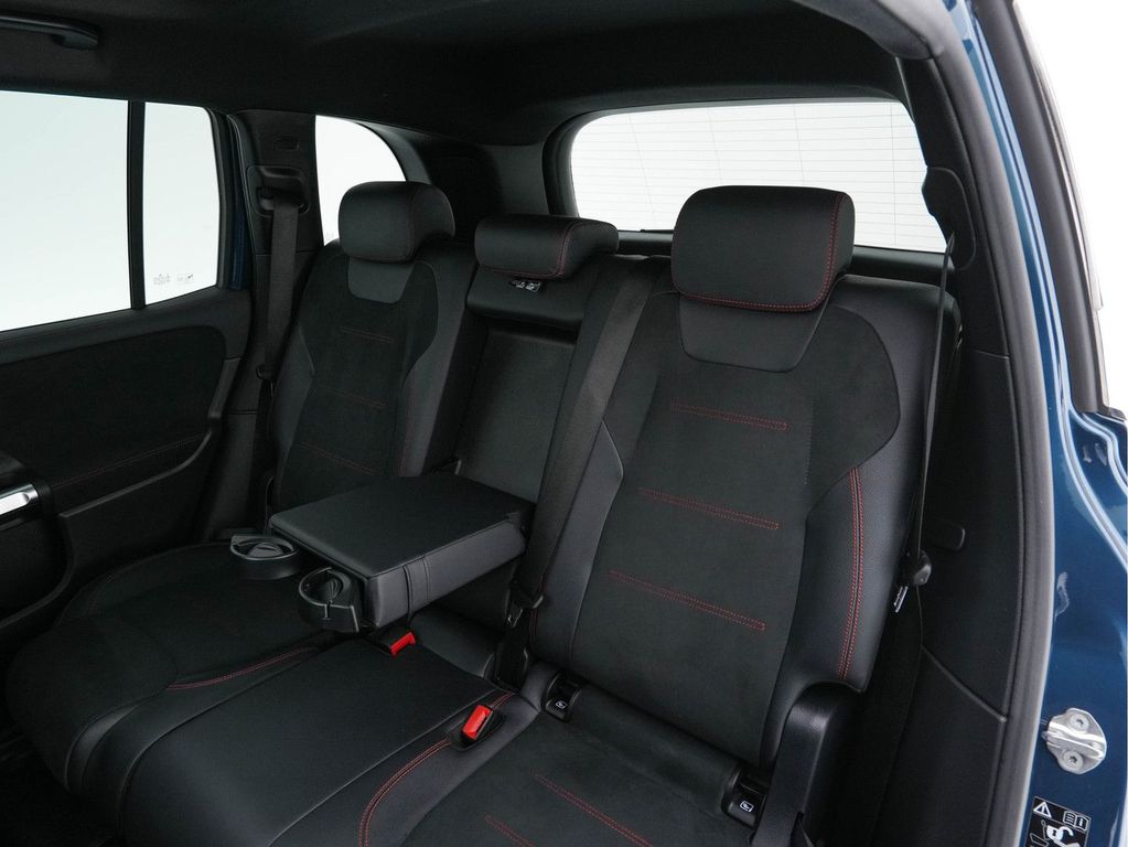 Mercedes-Benz EQB 2022