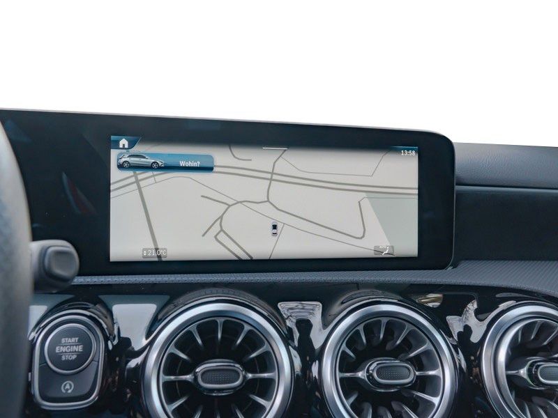 Mercedes-Benz A 220 2024