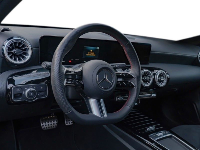 Mercedes-Benz A 220 2024