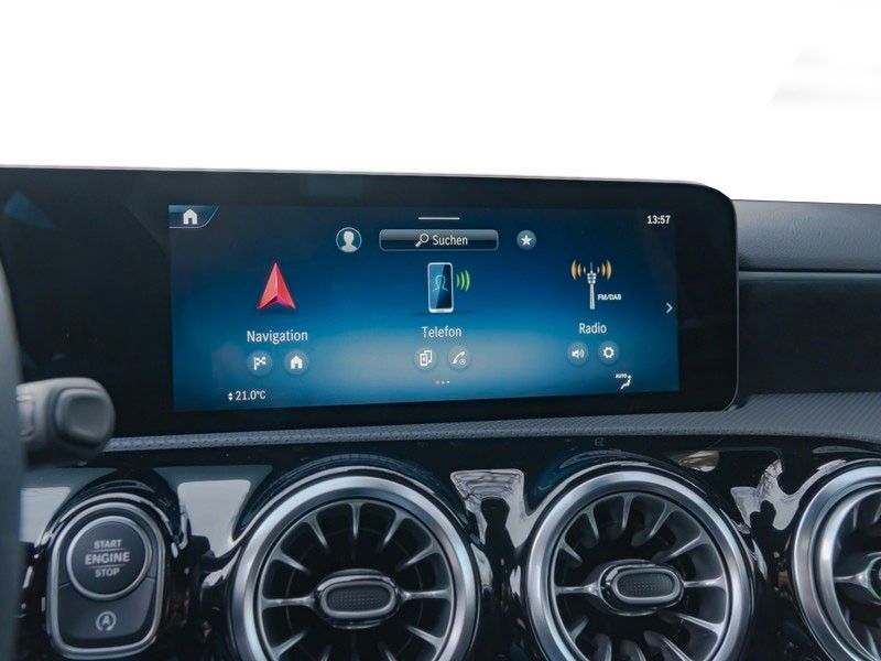 Mercedes-Benz A 220 2024