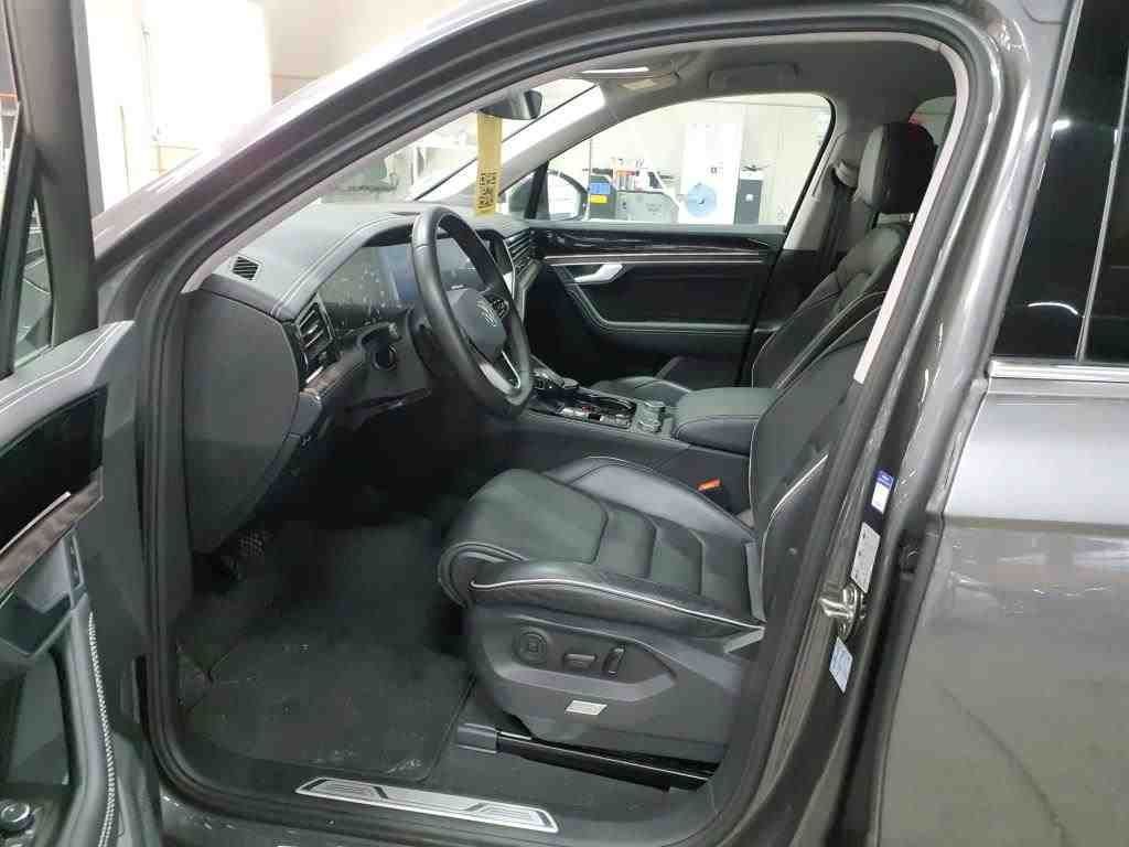 Volkswagen Touareg 2024