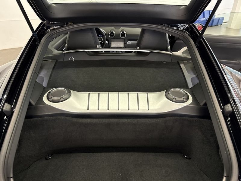 Porsche Cayman 2020