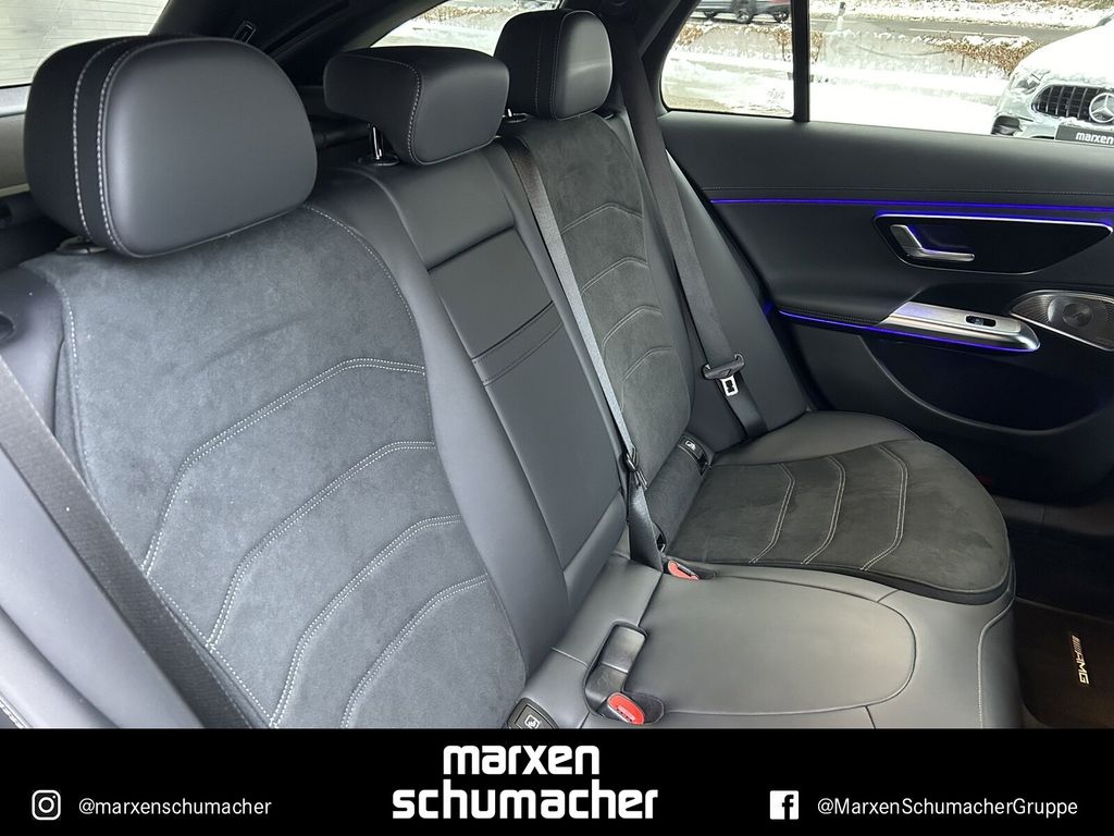 Mercedes-Benz E 300 2025