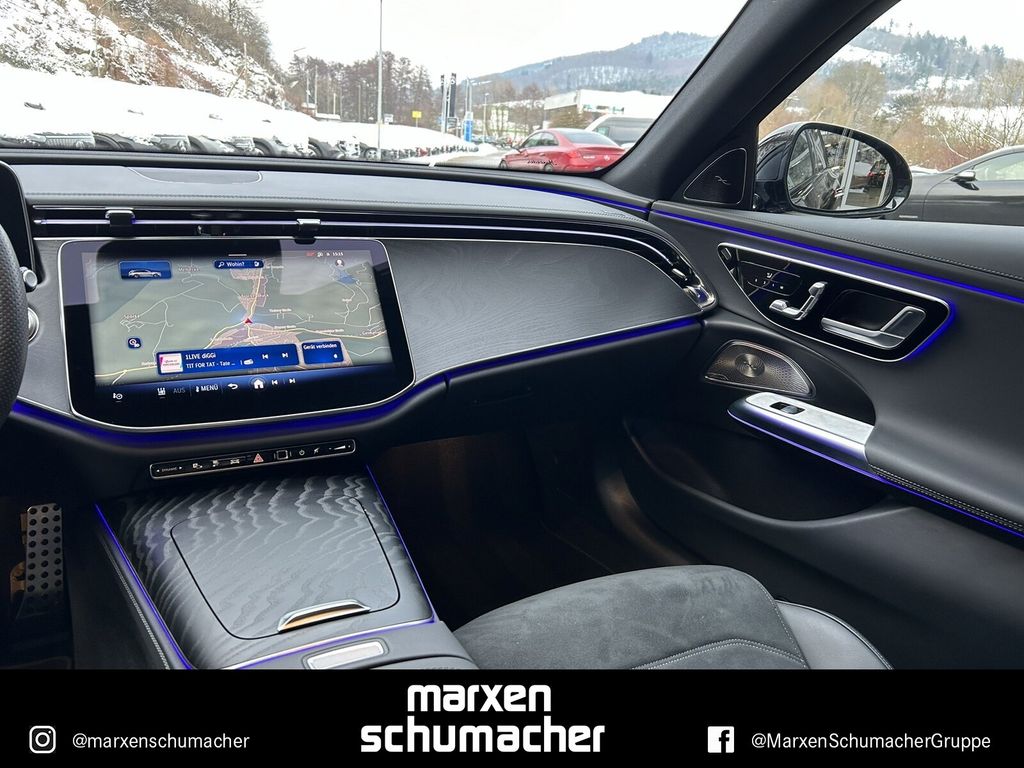 Mercedes-Benz E 300 2025