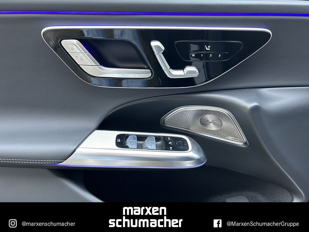 Mercedes-Benz E 300 2025