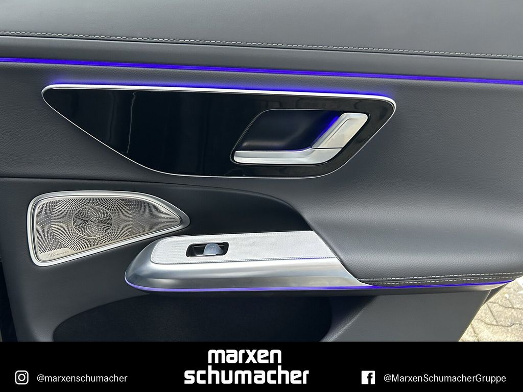 Mercedes-Benz E 300 2025