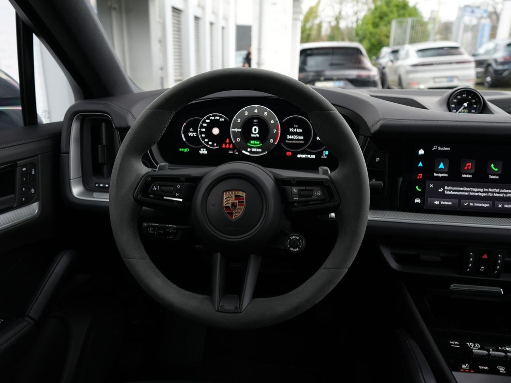 Porsche Cayenne 2024