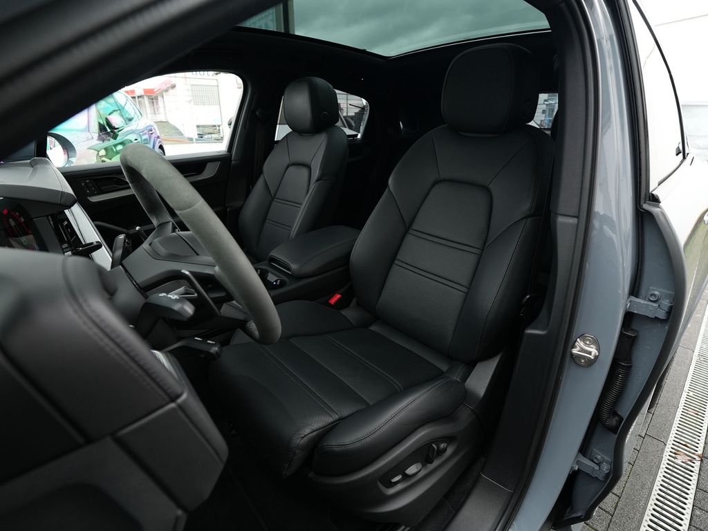 Porsche Cayenne 2024