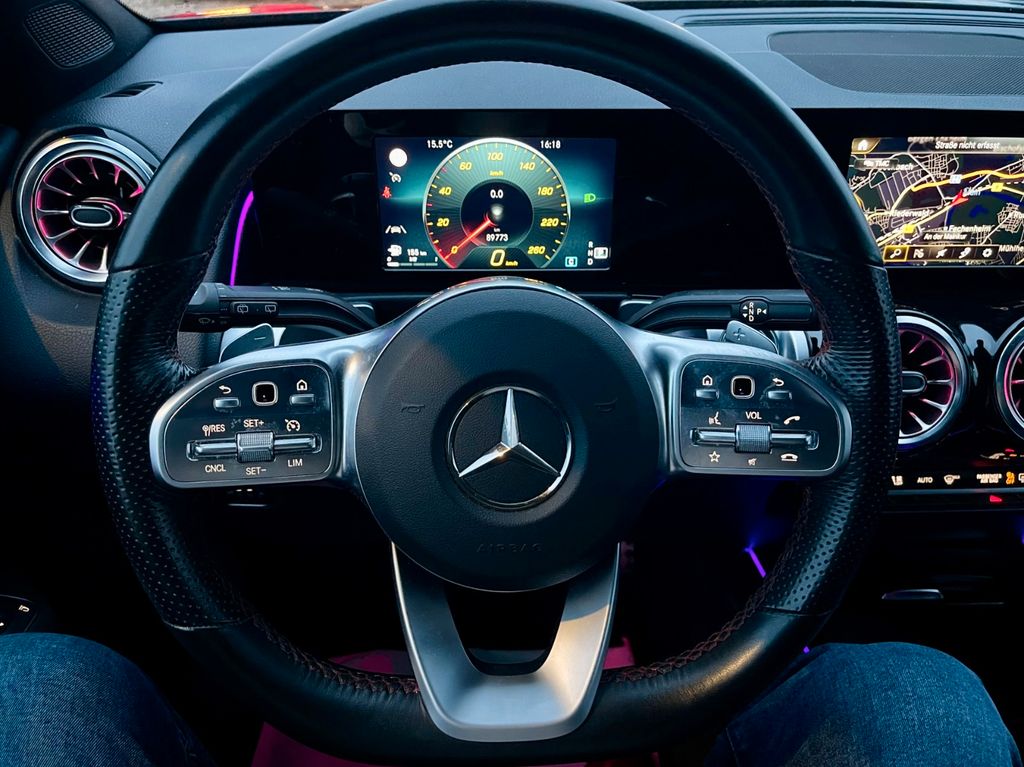 Mercedes-Benz GLB 200 2022