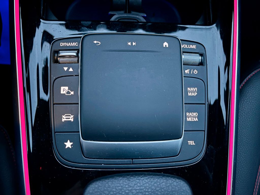 Mercedes-Benz GLB 200 2022