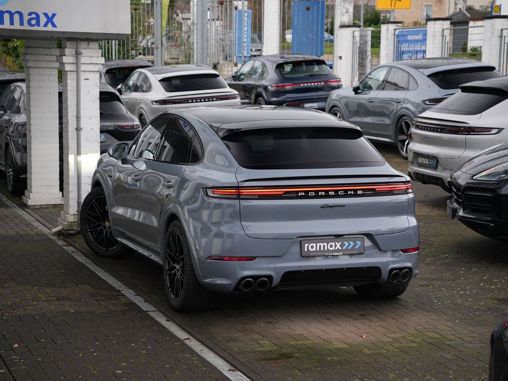 Porsche Cayenne 2024