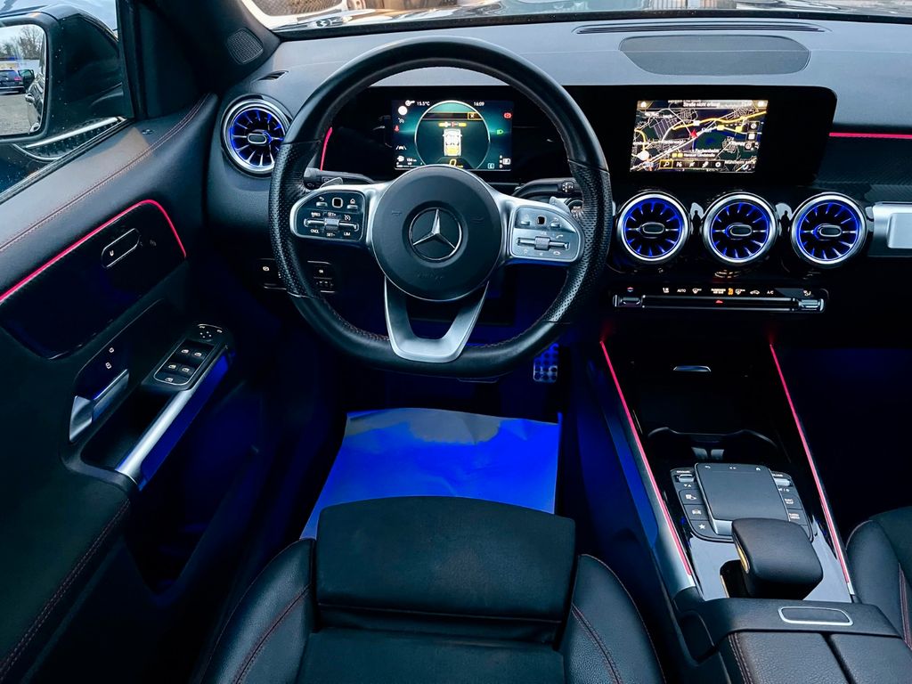 Mercedes-Benz GLB 200 2022