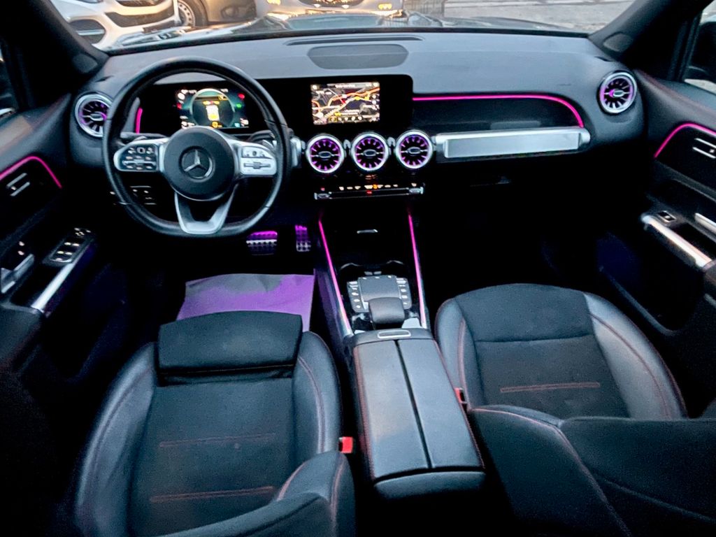 Mercedes-Benz GLB 200 2022