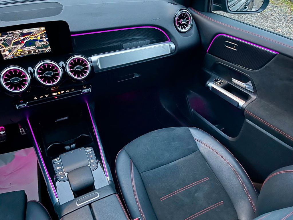 Mercedes-Benz GLB 200 2022