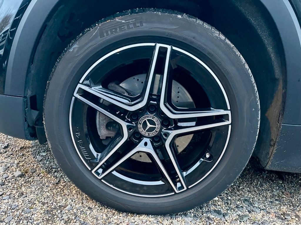 Mercedes-Benz GLB 200 2022