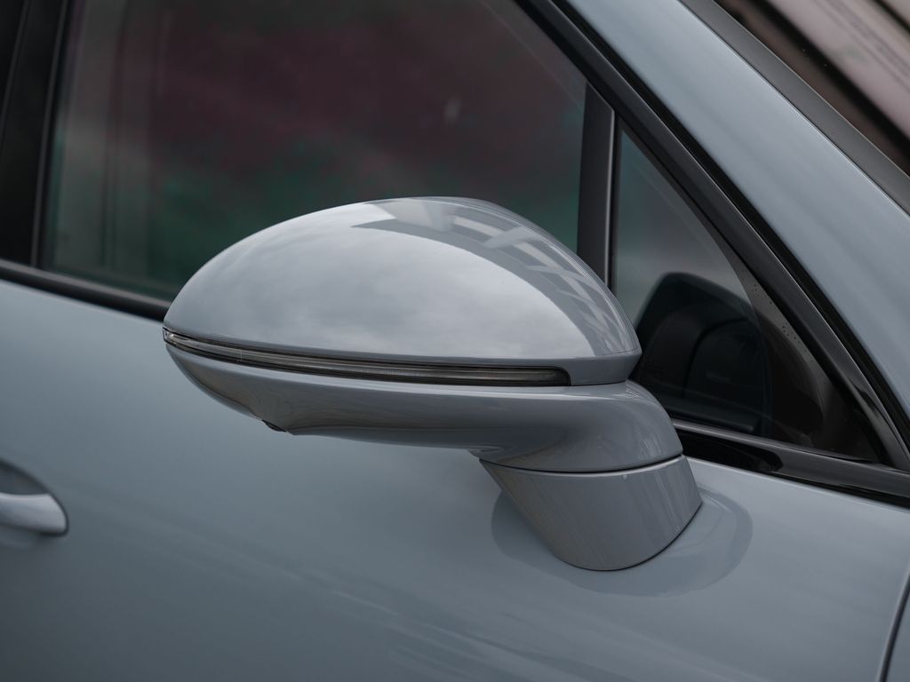 Porsche Cayenne 2024