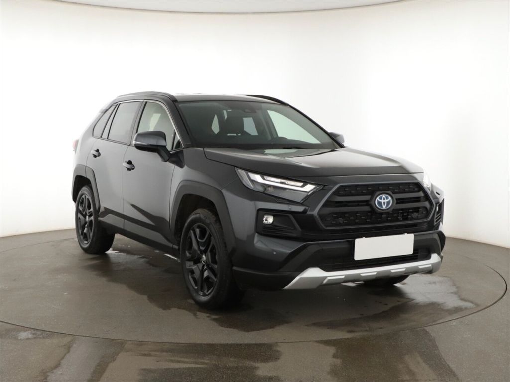 Toyota RAV 4 2025