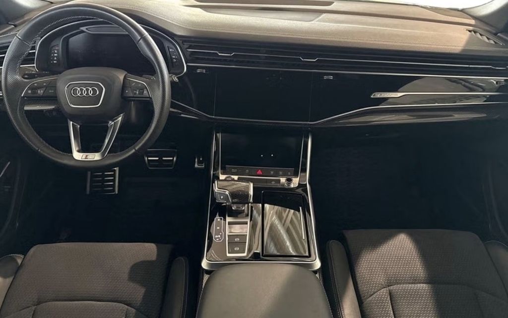 Audi SQ8 2023