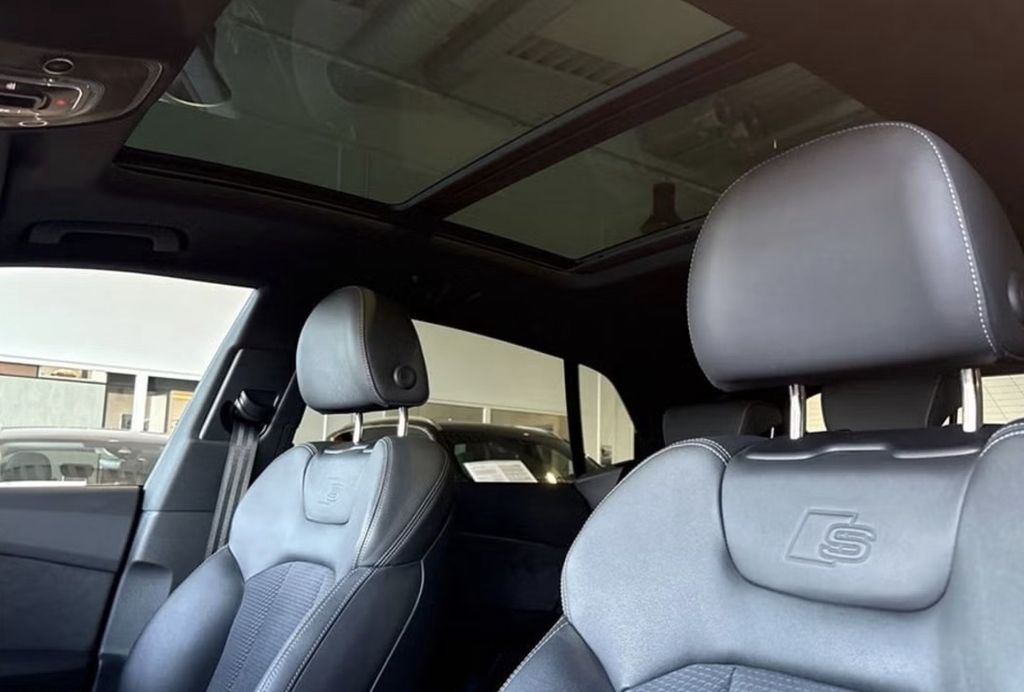Audi SQ8 2023
