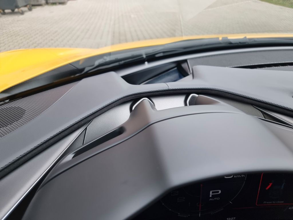 Ferrari 296 GTB 2024