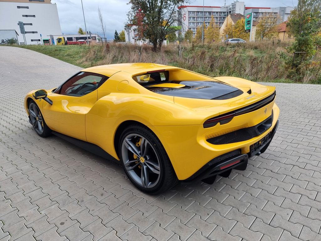 Ferrari 296 GTB 2024