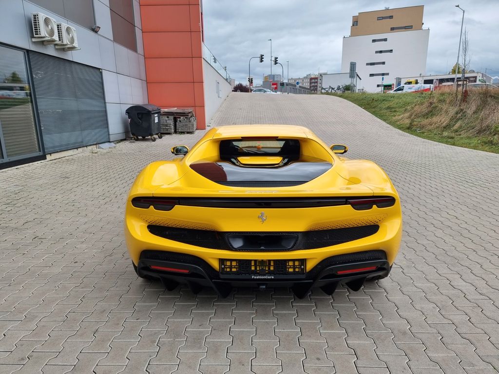 Ferrari 296 GTB 2024