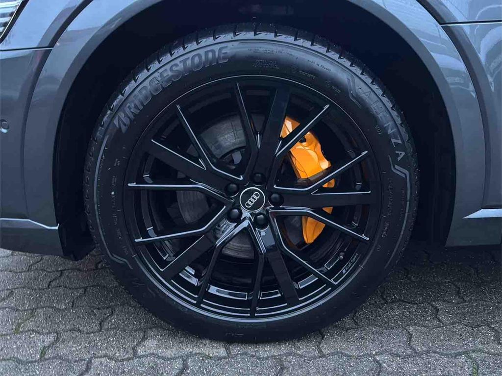 Audi e-tron 2022