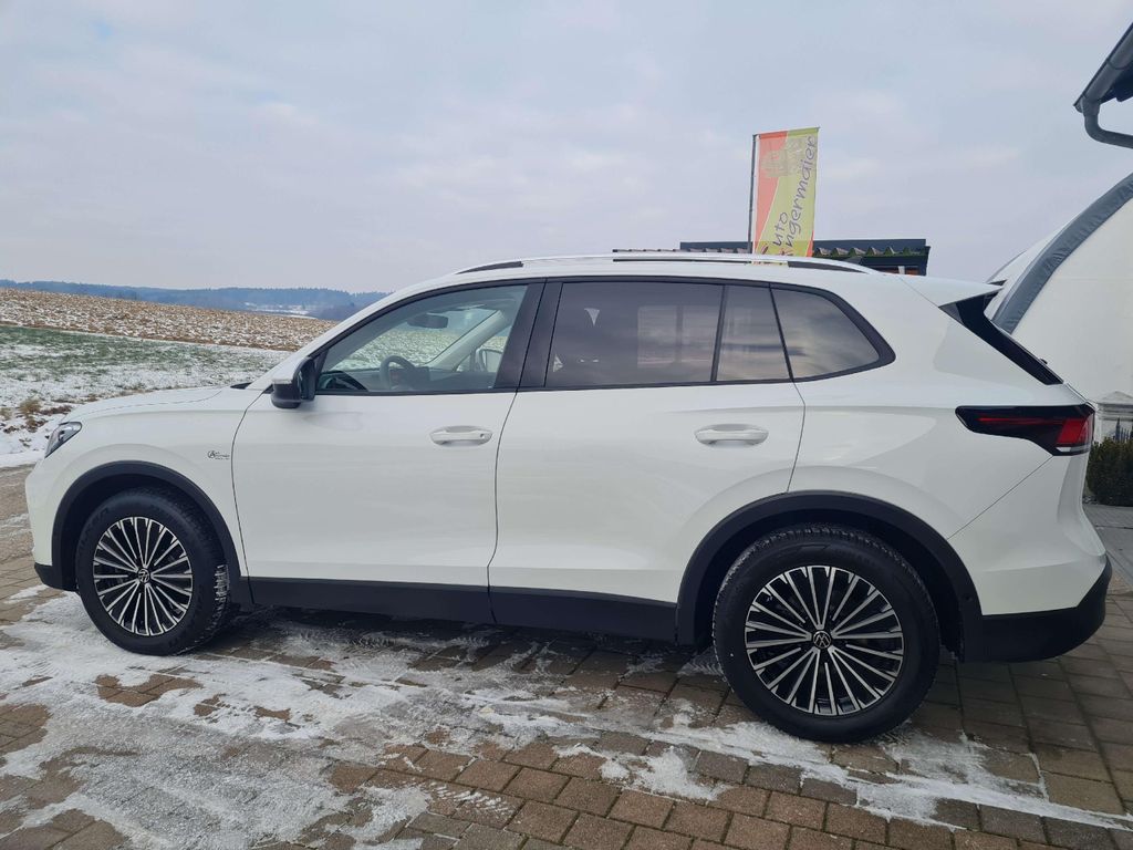 Volkswagen Tiguan 2025