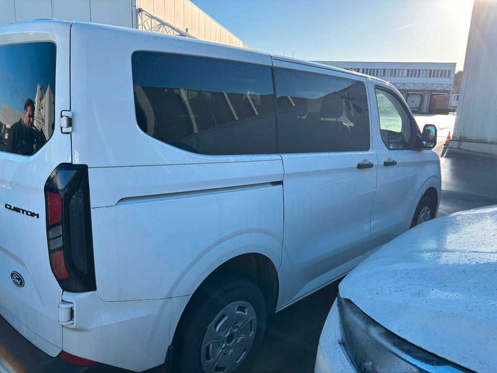 Ford Transit 2024